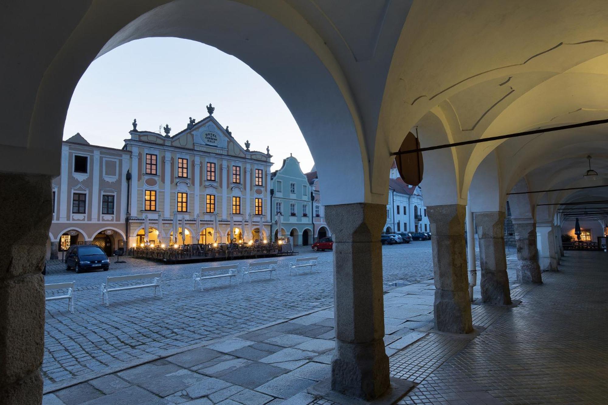 Hotel U Cerneho Orla Telč Eksteriør bilde