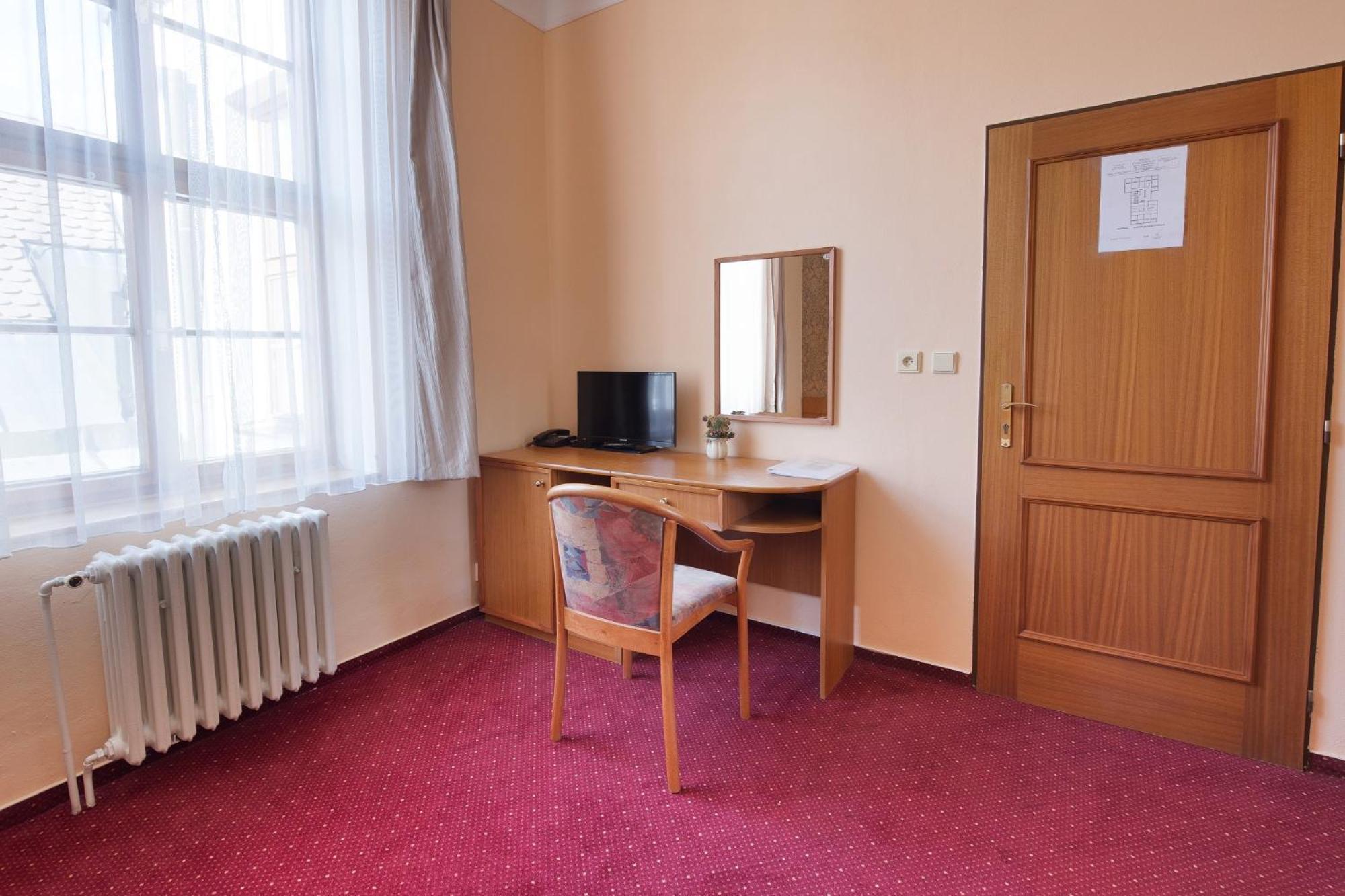 Hotel U Cerneho Orla Telč Eksteriør bilde