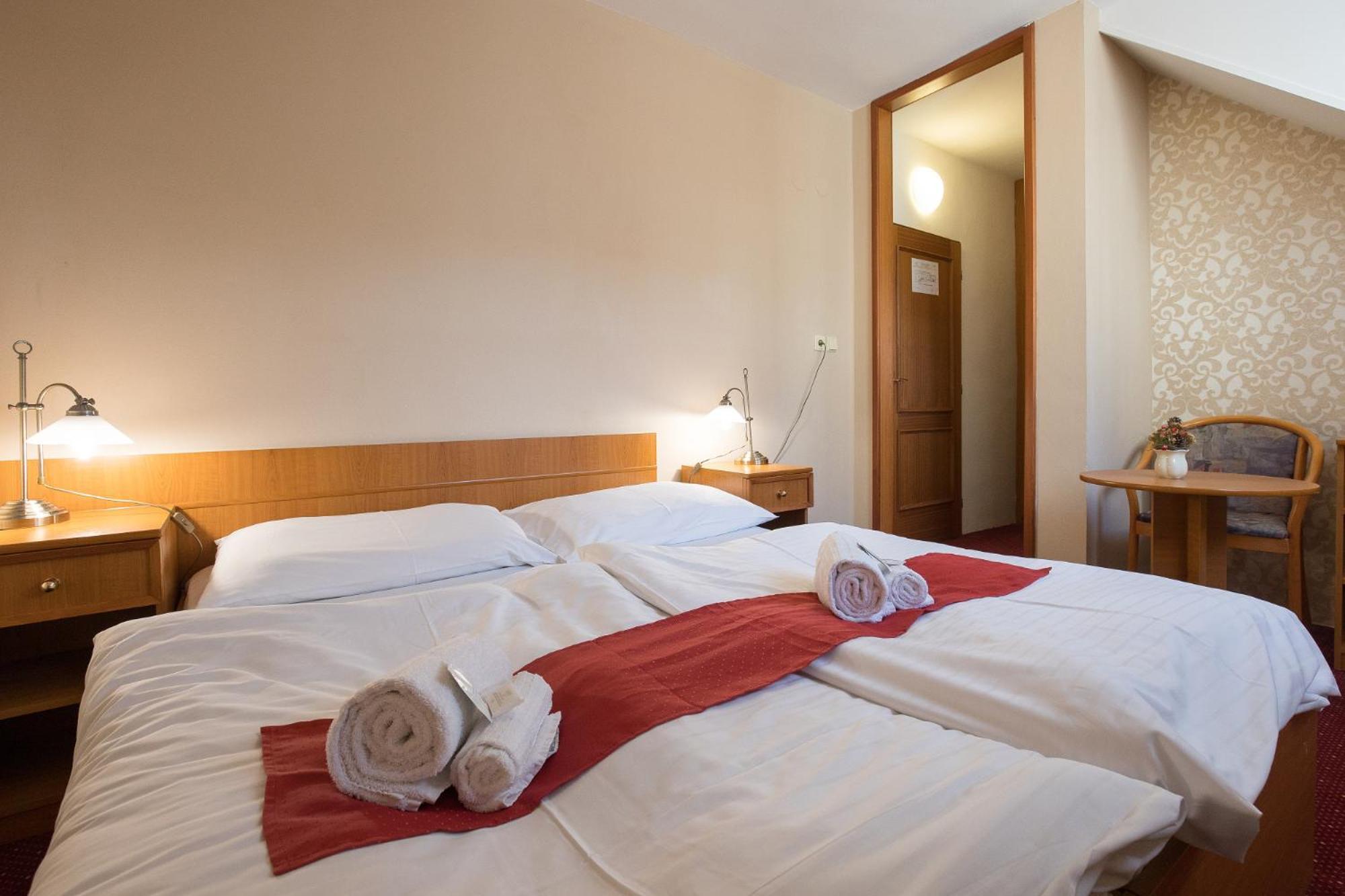 Hotel U Cerneho Orla Telč Eksteriør bilde