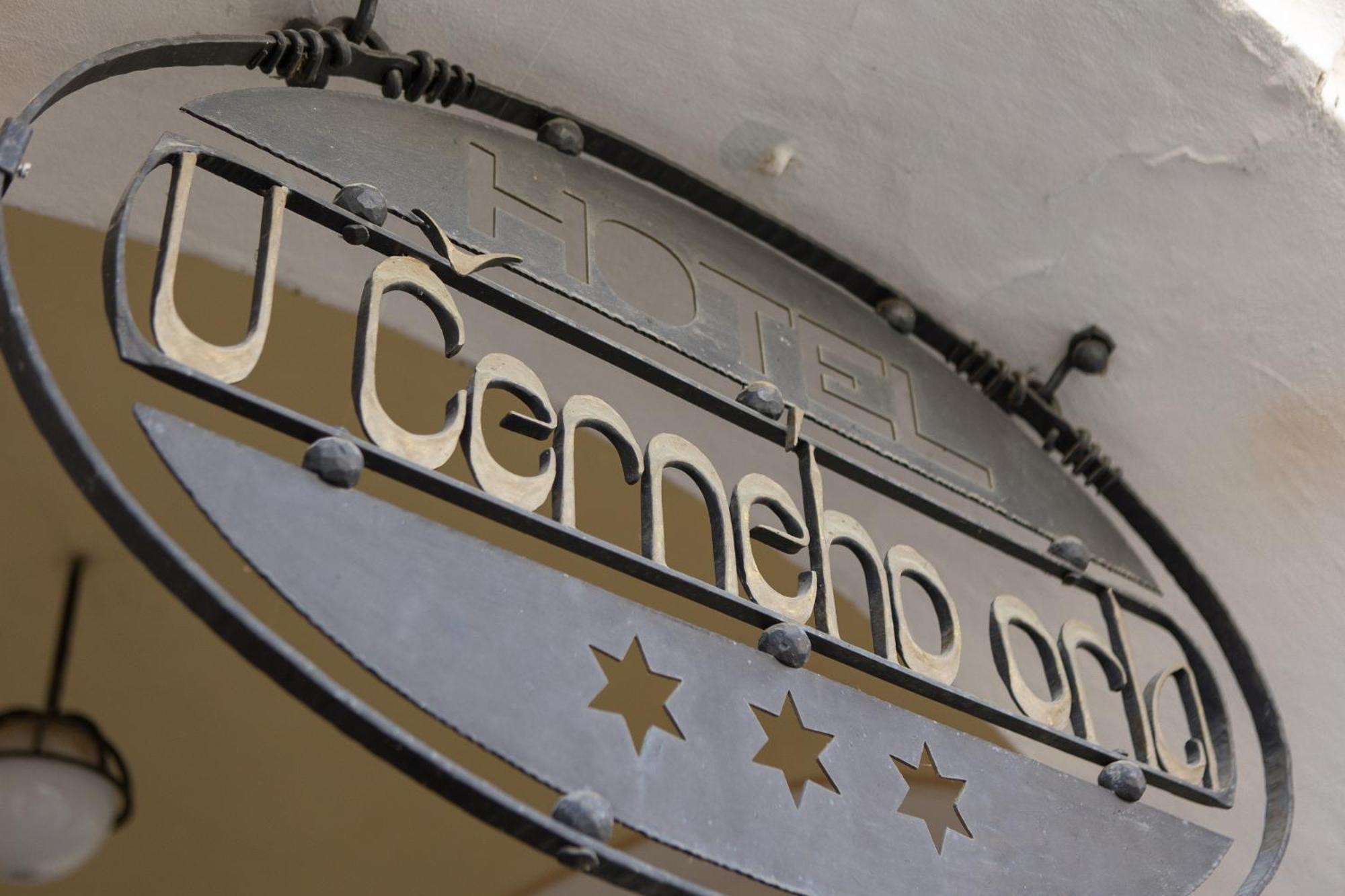 Hotel U Cerneho Orla Telč Eksteriør bilde