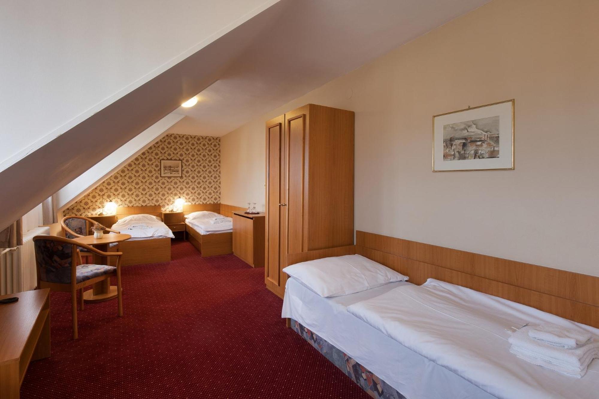 Hotel U Cerneho Orla Telč Eksteriør bilde